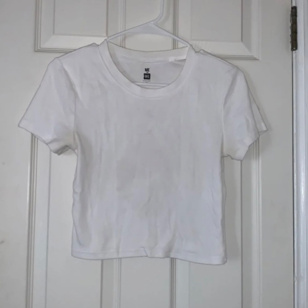white pacsun tshirt